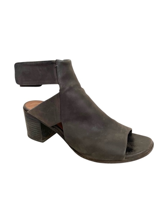 COCLICO Shoes - Coclico Leather Slingback Sandals